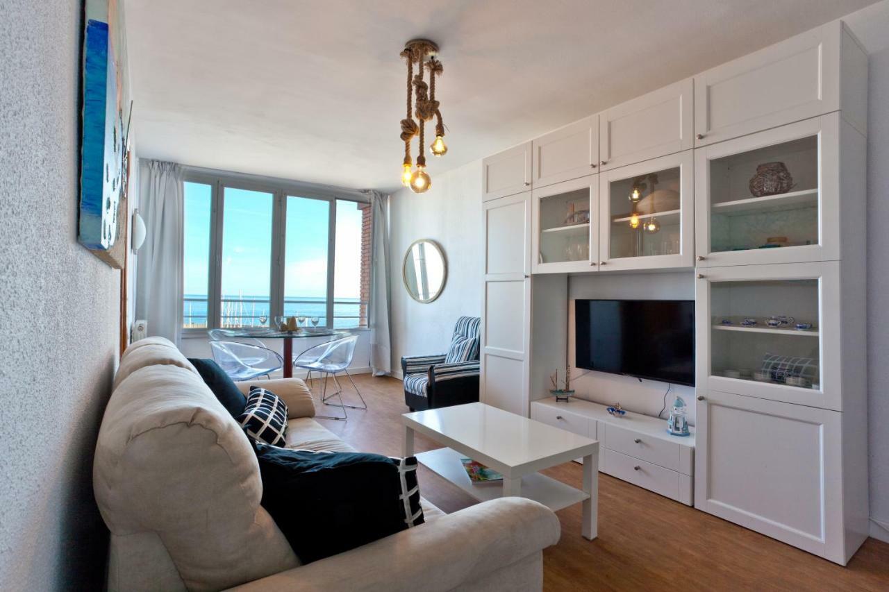 Candela'S Beach Port Masnou Ngoại thất bức ảnh